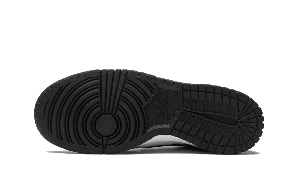 Nike Dunk Low Black White